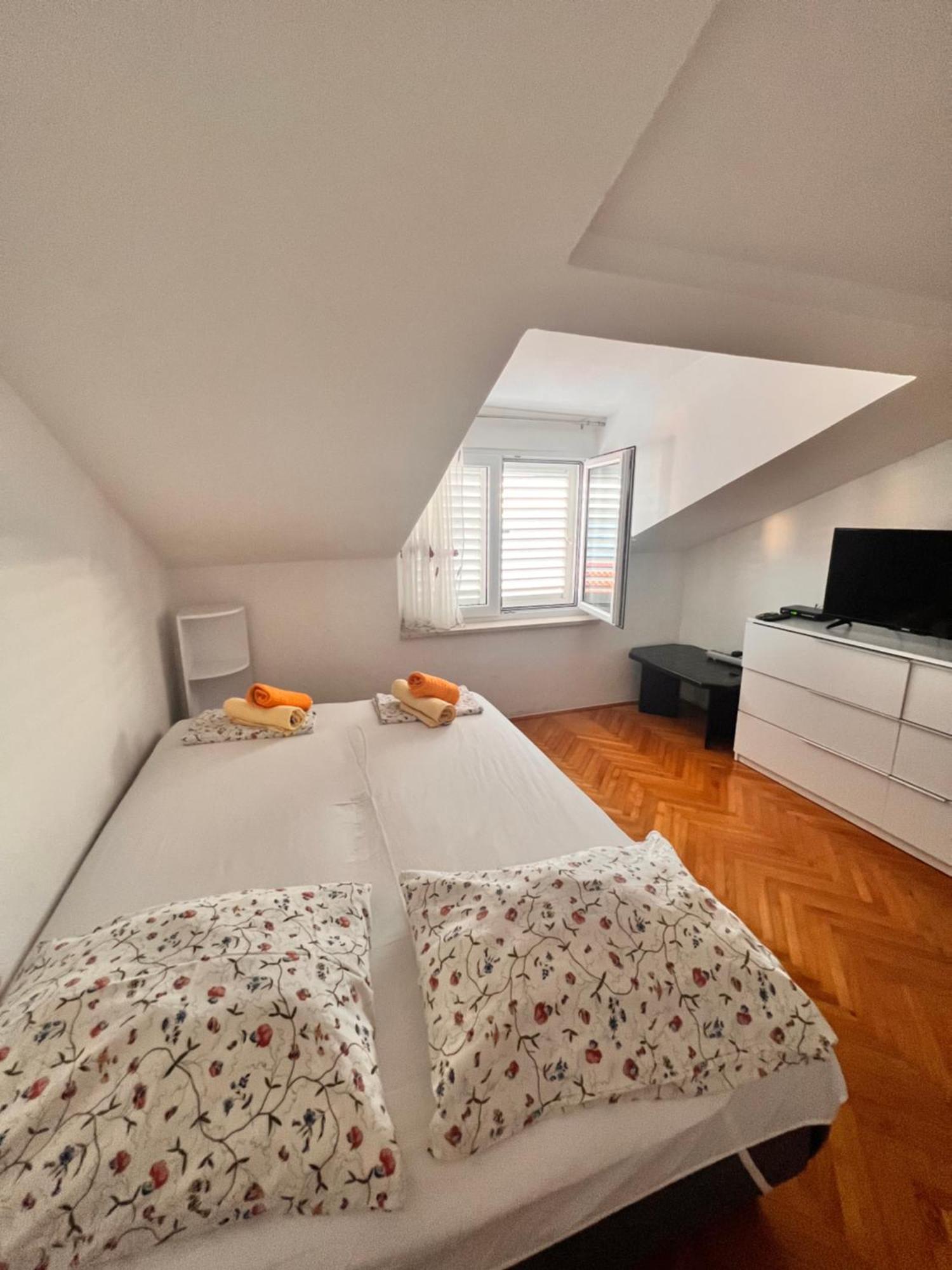 Apartments Paulina Trogir Extérieur photo